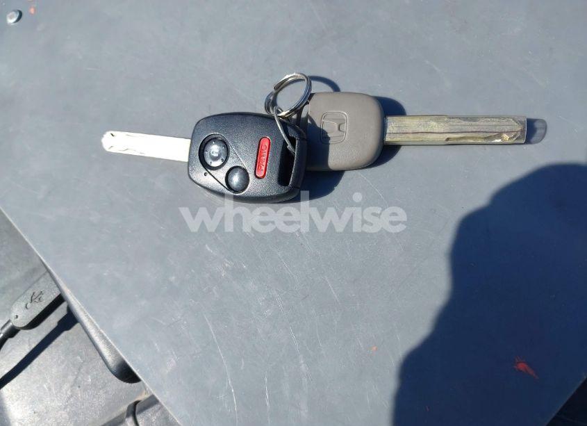 Photo 11 of 2008 Honda Cr-v LX (VIN 5J6RE483X8L029475)