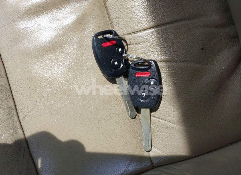 Photo 11 of 2009 Honda Cr-v EX-L (VIN 5J6RE48799L068756)