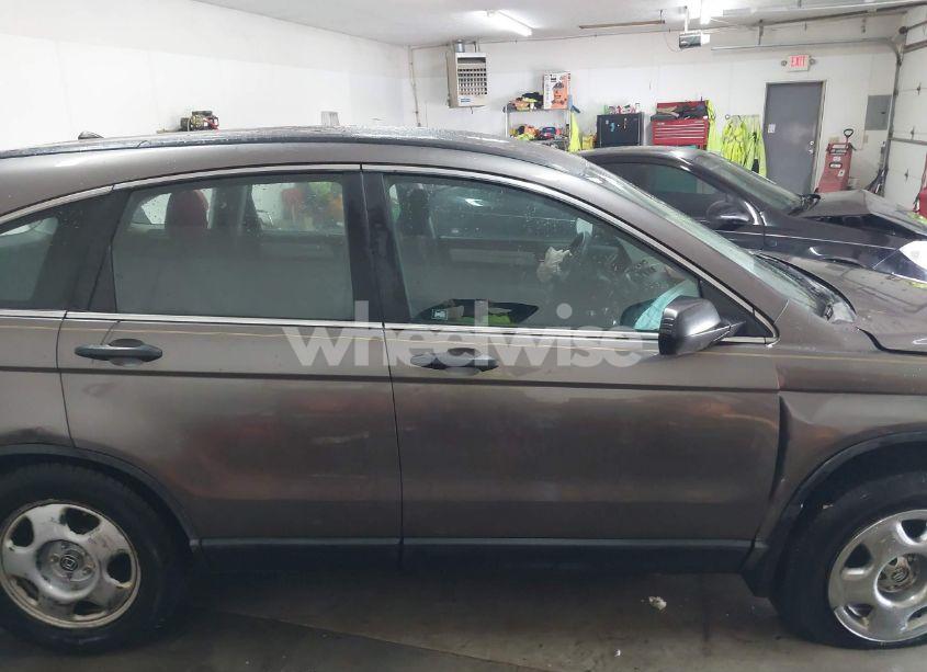 Photo 13 of 2010 Honda Cr-v LX (VIN 5J6RE4H30AL061440)