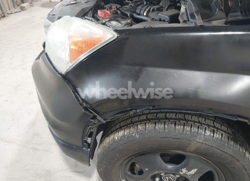 Photo 17 of 2011 Honda Cr-v LX (VIN 5J6RE4H30BL001840)