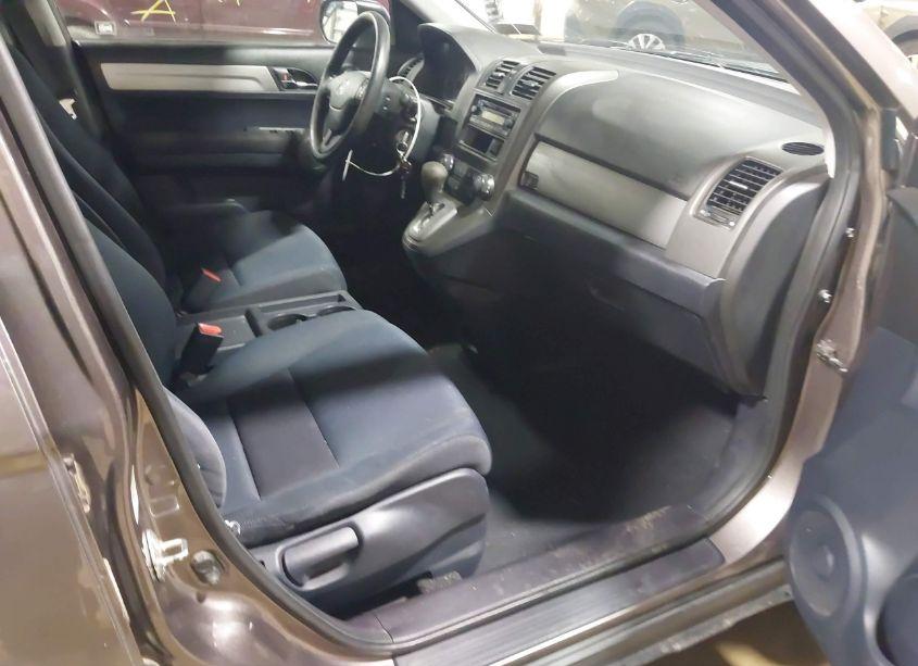 Photo 5 of 2011 Honda Cr-v LX (VIN 5J6RE4H30BL020548)