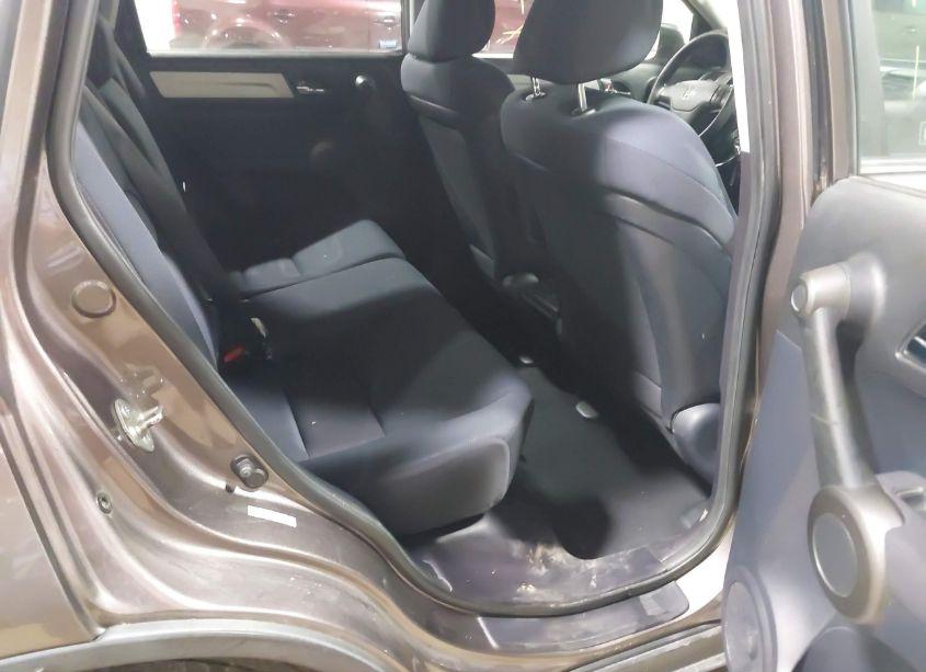 Photo 8 of 2011 Honda Cr-v LX (VIN 5J6RE4H30BL020548)