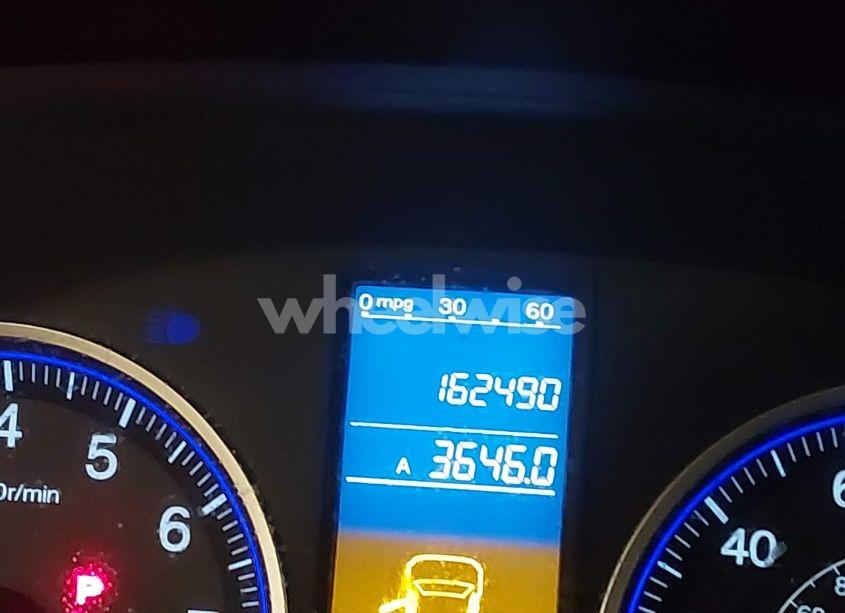 Photo 15 of 2011 Honda Cr-v LX (VIN 5J6RE4H30BL059415)