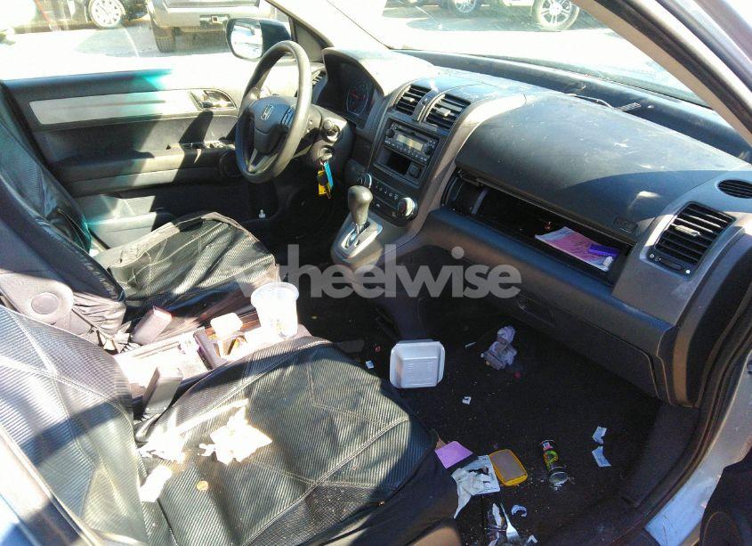 Photo 5 of 2010 Honda Cr-v LX (VIN 5J6RE4H31AL813159)