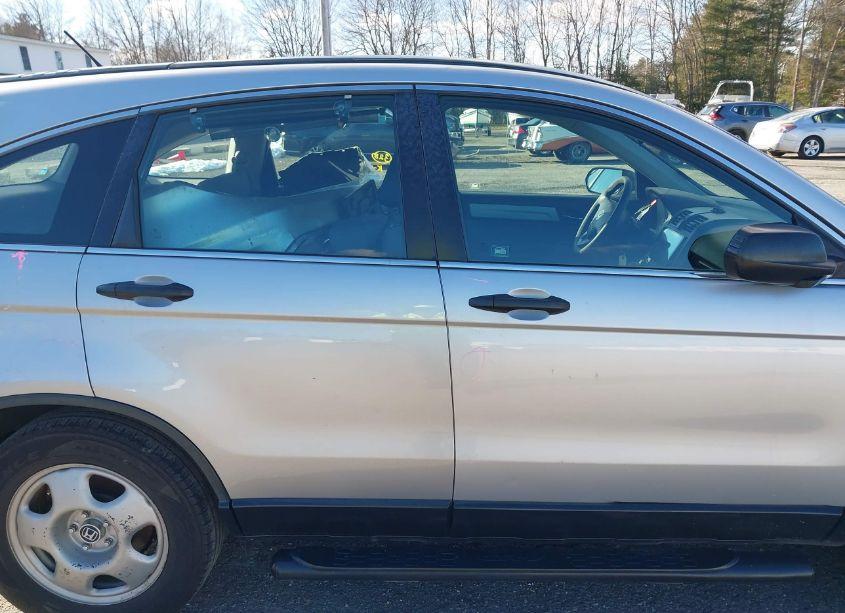 Photo 13 of 2011 Honda Cr-v LX (VIN 5J6RE4H31BL017738)