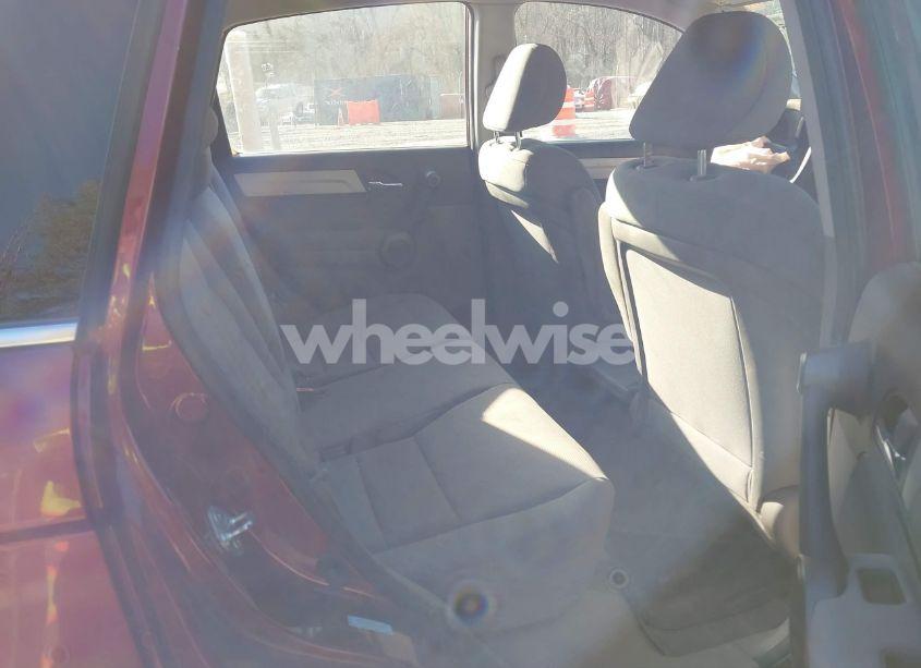 Photo 8 of 2011 Honda Cr-v LX (VIN 5J6RE4H31BL052442)