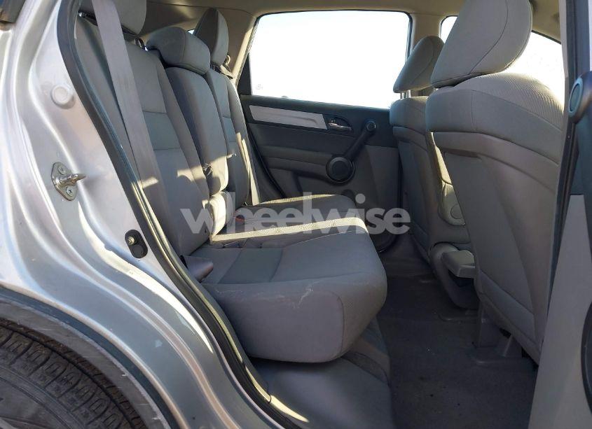 Photo 8 of 2011 Honda Cr-v LX (VIN 5J6RE4H31BL109125)