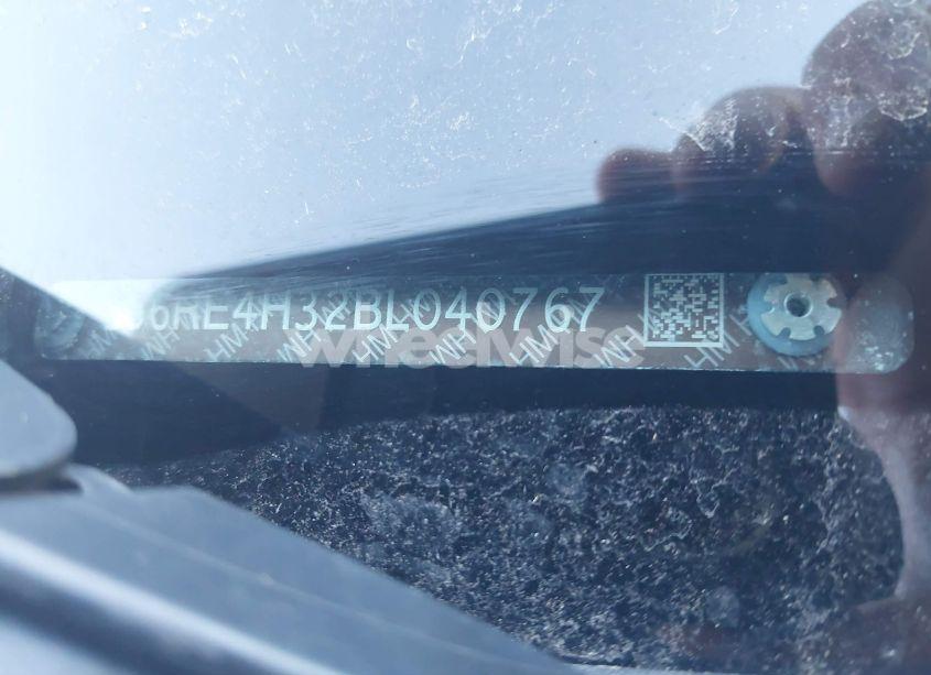 Photo 9 of 2011 Honda Cr-v LX (VIN 5J6RE4H32BL040767)