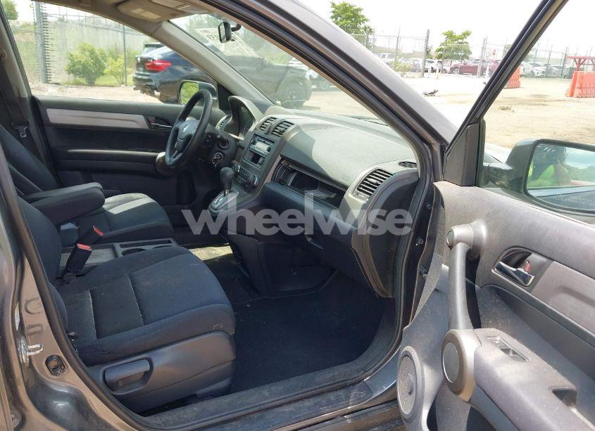 Photo 5 of 2011 Honda Cr-v LX (VIN 5J6RE4H32BL056872)