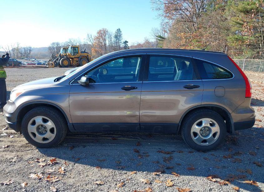 Photo 14 of 2011 Honda Cr-v LX (VIN 5J6RE4H33BL002111)