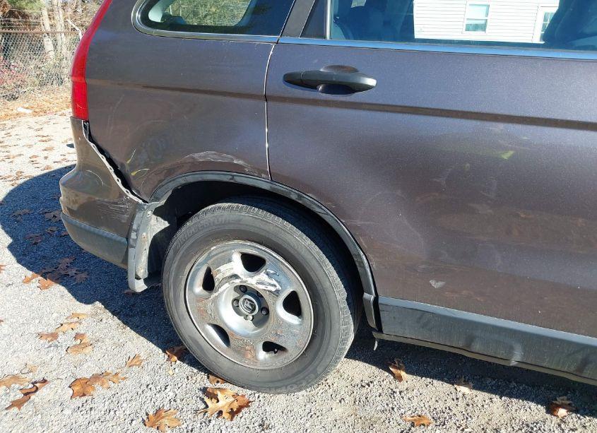 Photo 17 of 2011 Honda Cr-v LX (VIN 5J6RE4H33BL002111)