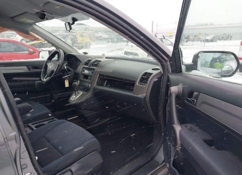 Photo 5 of 2011 Honda Cr-v LX (VIN 5J6RE4H33BL056833)