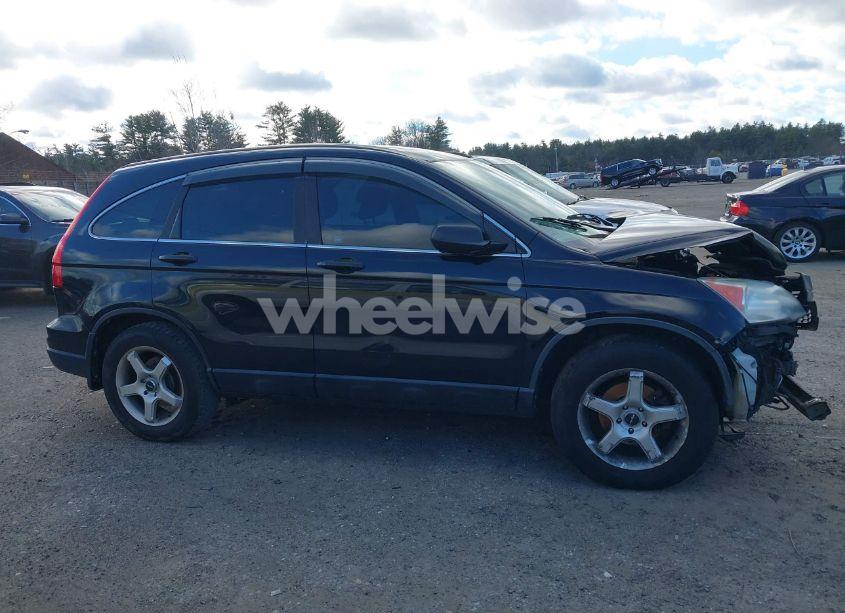 Photo 13 of 2011 Honda Cr-v LX (VIN 5J6RE4H33BL060901)