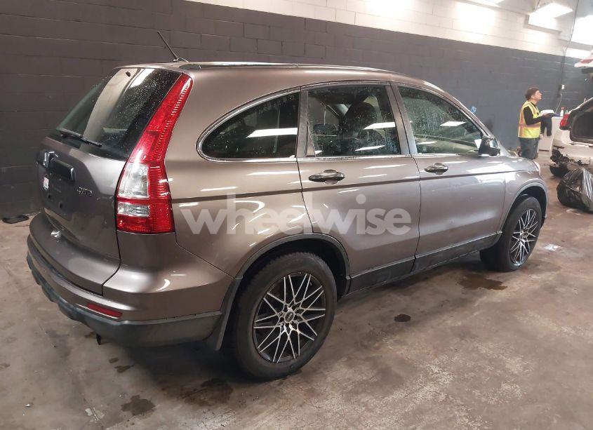 Photo 4 of 2011 Honda Cr-v LX (VIN 5J6RE4H33BL083157)