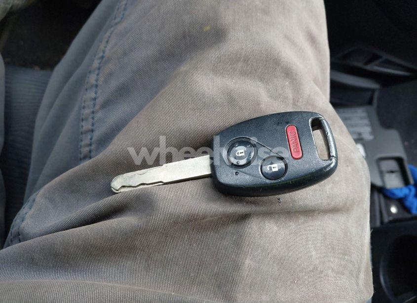 Photo 11 of 2010 Honda Cr-v LX (VIN 5J6RE4H34AL022365)