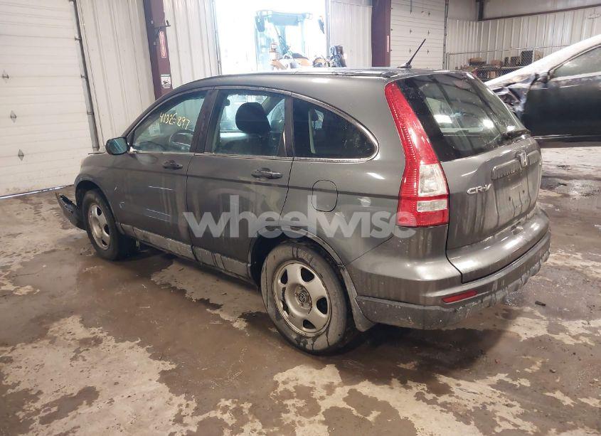 Photo 3 of 2010 Honda Cr-v LX (VIN 5J6RE4H34AL030711)