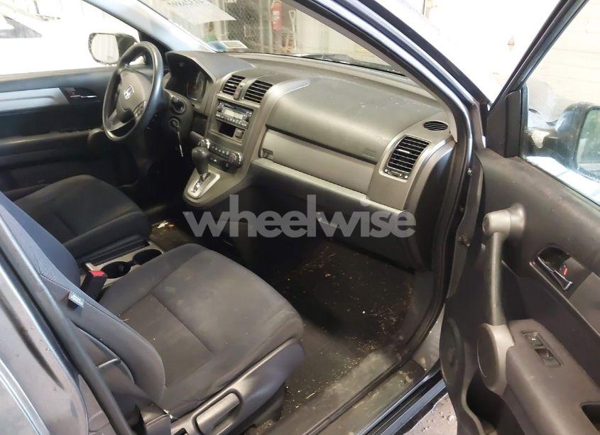 Photo 5 of 2010 Honda Cr-v LX (VIN 5J6RE4H34AL030711)