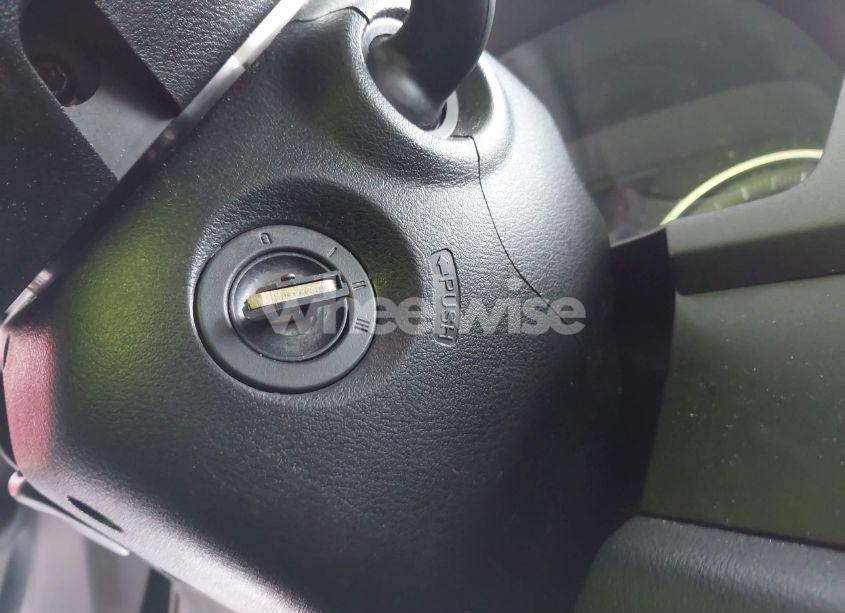 Photo 11 of 2010 Honda Cr-v LX (VIN 5J6RE4H34AL092433)