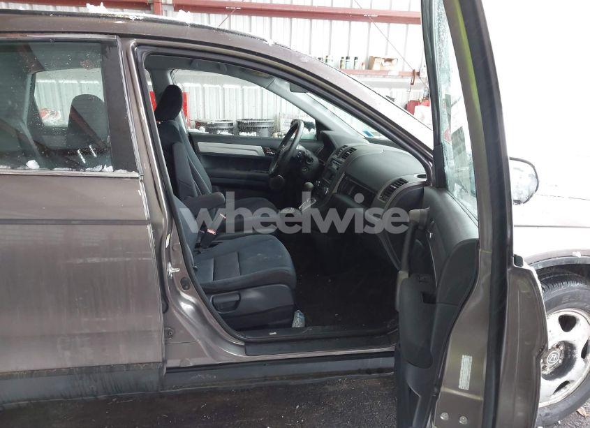Photo 5 of 2010 Honda Cr-v LX (VIN 5J6RE4H34AL092433)