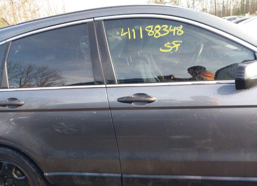 Photo 13 of 2010 Honda Cr-v LX (VIN 5J6RE4H35AL059487)