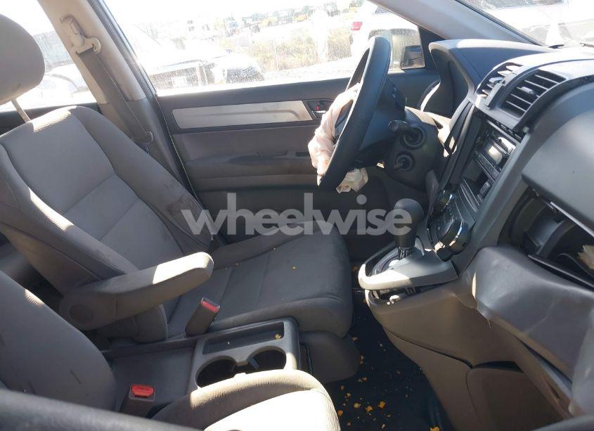 Photo 5 of 2010 Honda Cr-v LX (VIN 5J6RE4H35AL074247)