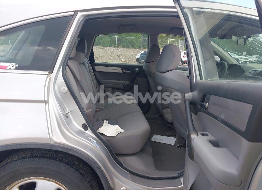 Photo 8 of 2011 Honda Cr-v LX (VIN 5J6RE4H35BL085735)