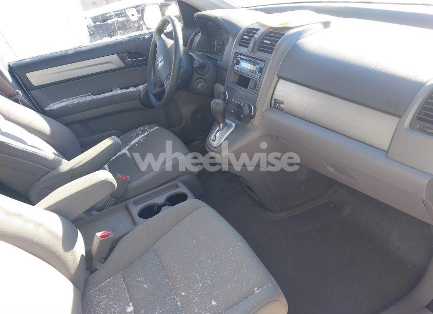 Photo 5 of 2011 Honda Cr-v LX (VIN 5J6RE4H35BL090126)