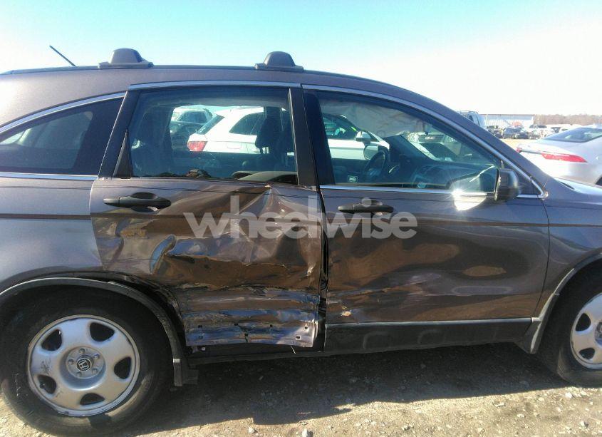 Photo 13 of 2010 Honda Cr-v LX (VIN 5J6RE4H36AL091591)