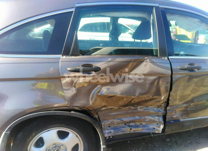 Photo 18 of 2010 Honda Cr-v LX (VIN 5J6RE4H36AL091591)