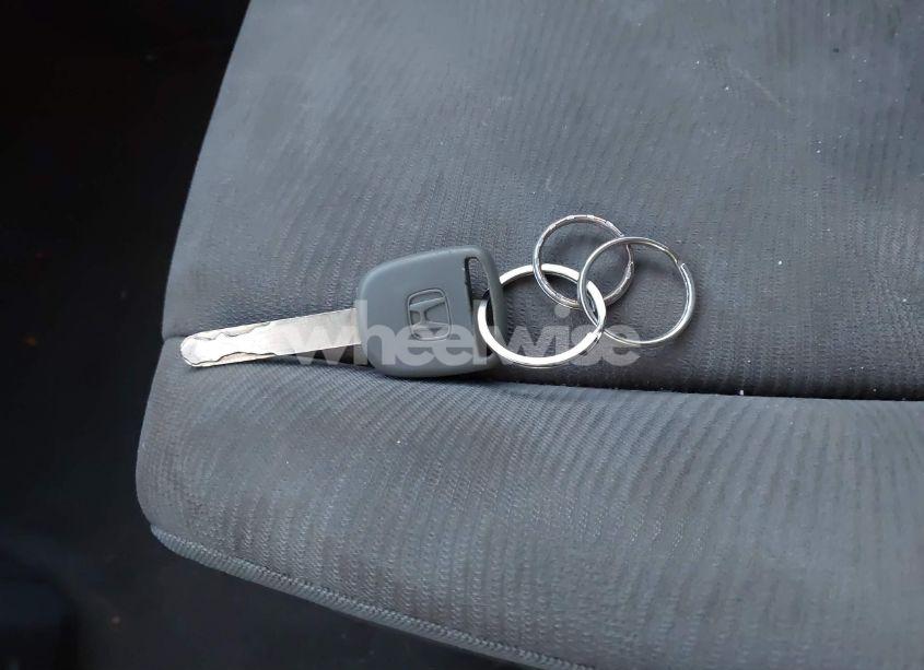 Photo 11 of 2011 Honda Cr-v LX (VIN 5J6RE4H36BL018836)