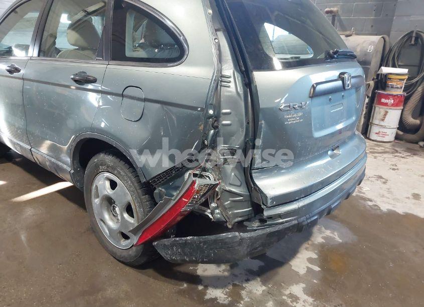 Photo 6 of 2011 Honda Cr-v LX (VIN 5J6RE4H36BL023860)