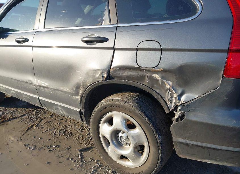 Photo 6 of 2011 Honda Cr-v LX (VIN 5J6RE4H36BL078552)