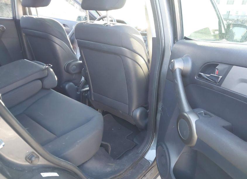 Photo 8 of 2011 Honda Cr-v LX (VIN 5J6RE4H36BL078552)