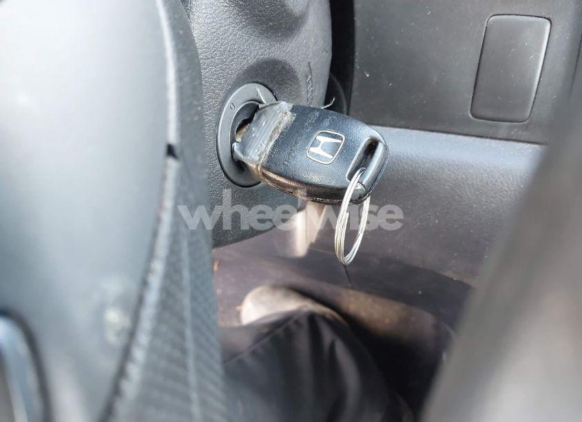 Photo 11 of 2011 Honda Cr-v LX (VIN 5J6RE4H36BL109282)