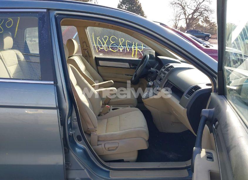 Photo 5 of 2010 Honda Cr-v LX (VIN 5J6RE4H37AL022506)