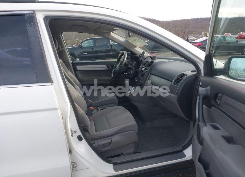 Photo 5 of 2010 Honda Cr-v LX (VIN 5J6RE4H37AL076498)