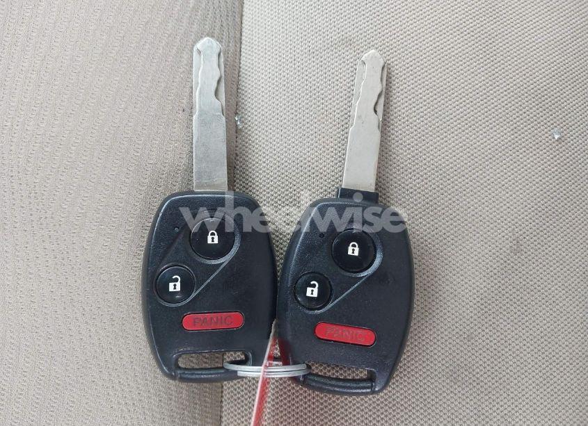 Photo 11 of 2010 Honda Cr-v LX (VIN 5J6RE4H37AL101366)