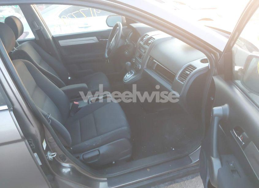 Photo 5 of 2011 Honda Cr-v LX (VIN 5J6RE4H37BL013161)