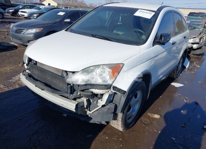 Photo 2 of 2011 Honda Cr-v LX (VIN 5J6RE4H37BL113938)