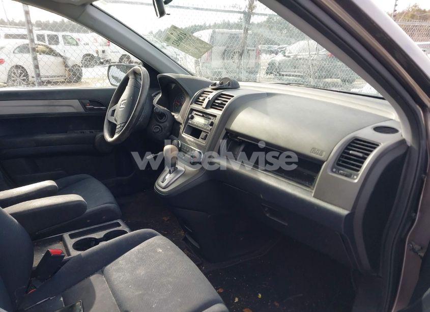 Photo 5 of 2011 Honda Cr-v LX (VIN 5J6RE4H37BL121599)