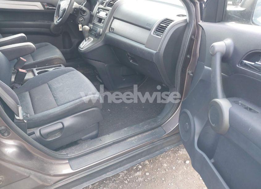 Photo 5 of 2010 Honda Cr-v LX (VIN 5J6RE4H38AL074503)