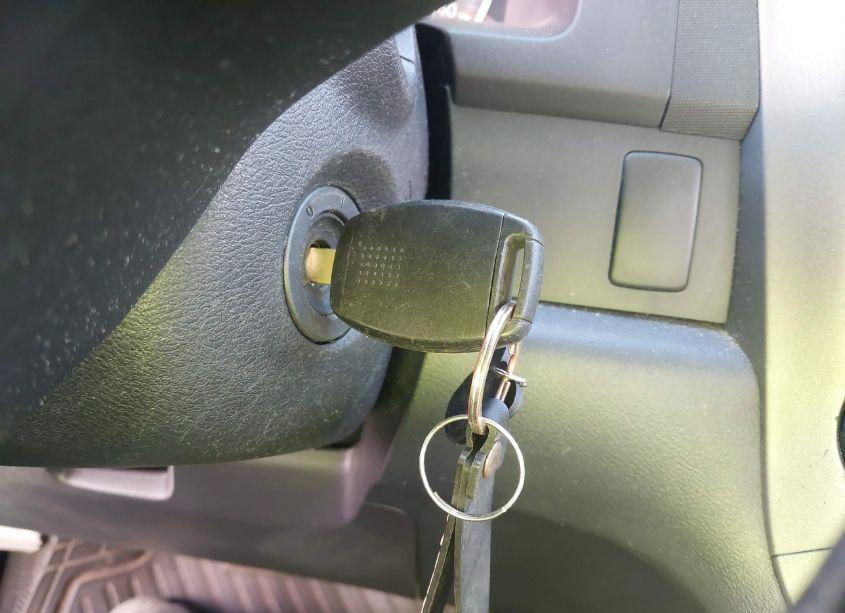 Photo 11 of 2010 Honda Cr-v LX (VIN 5J6RE4H38AL092404)