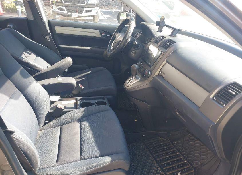Photo 5 of 2010 Honda Cr-v LX (VIN 5J6RE4H38AL092404)