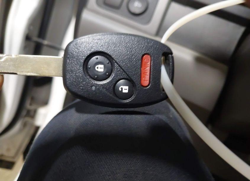 Photo 11 of 2011 Honda Cr-v LX (VIN 5J6RE4H38BL013895)