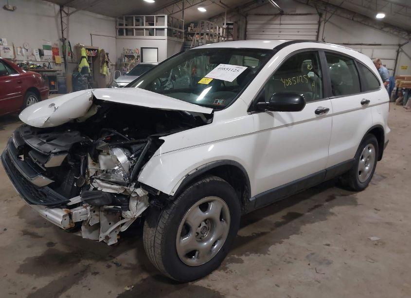 Photo 2 of 2011 Honda Cr-v LX (VIN 5J6RE4H38BL013895)