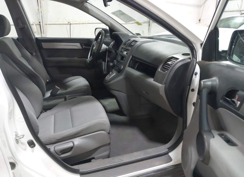 Photo 5 of 2011 Honda Cr-v LX (VIN 5J6RE4H38BL013895)