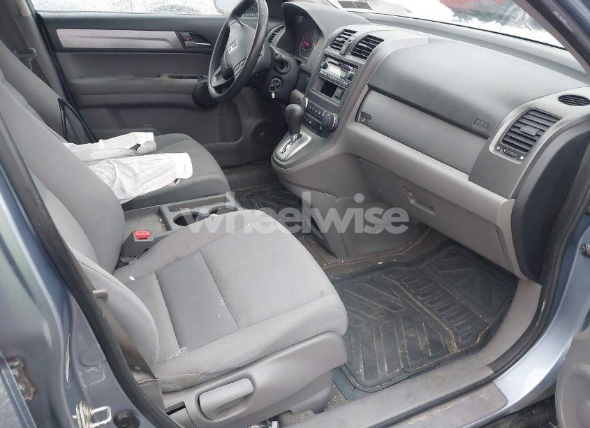 Photo 5 of 2011 Honda Cr-v LX (VIN 5J6RE4H38BL025982)