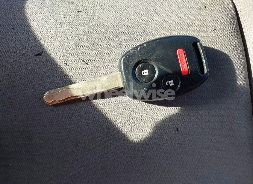 Photo 11 of 2011 Honda Cr-v LX (VIN 5J6RE4H38BL057802)