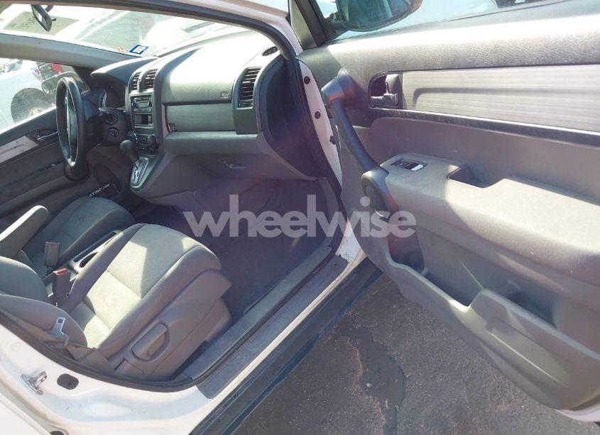 Photo 5 of 2011 Honda Cr-v LX (VIN 5J6RE4H38BL057802)