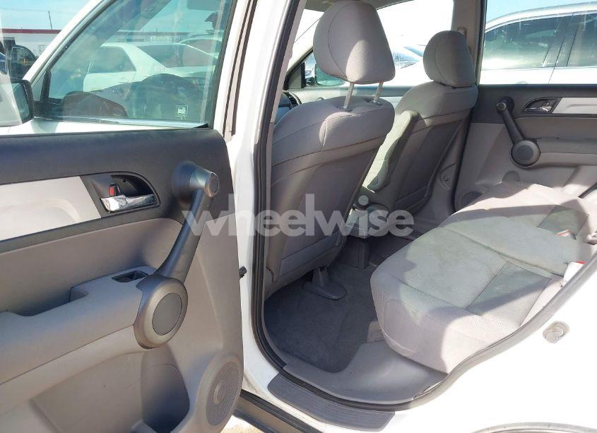 Photo 8 of 2011 Honda Cr-v LX (VIN 5J6RE4H38BL057802)